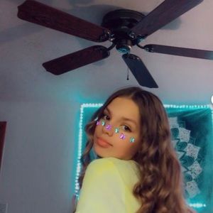 Meet your Posher, Faith